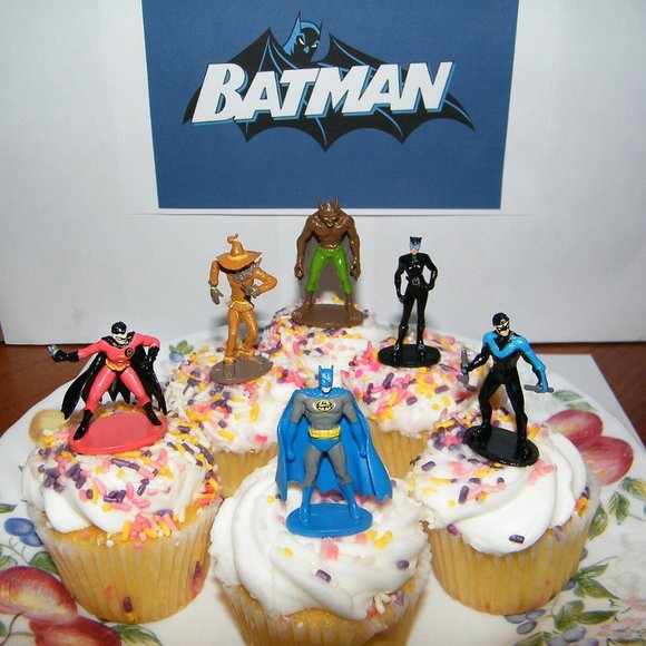 Batman and Villains Set of 12 Cake Toppers Cupcake Toppers Party Decorations - Picture 1 of 4